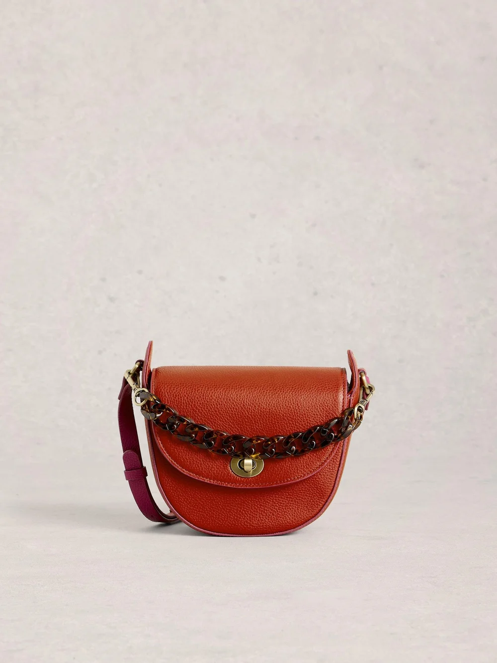 Tasche Sasha mit Kette Bild 1