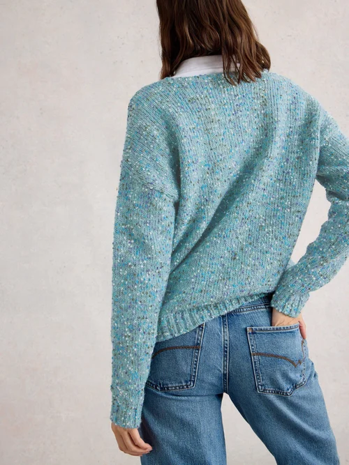 Pullover mit V-Ausschnitt - Mid Blue - 52 Bild 4