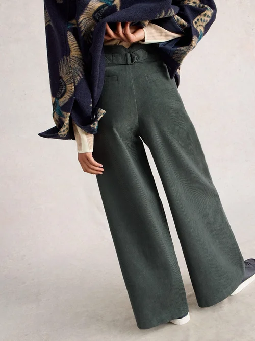 Kordhose Sasha mit weitem Bein - Dk Green - 52/R Bild 4