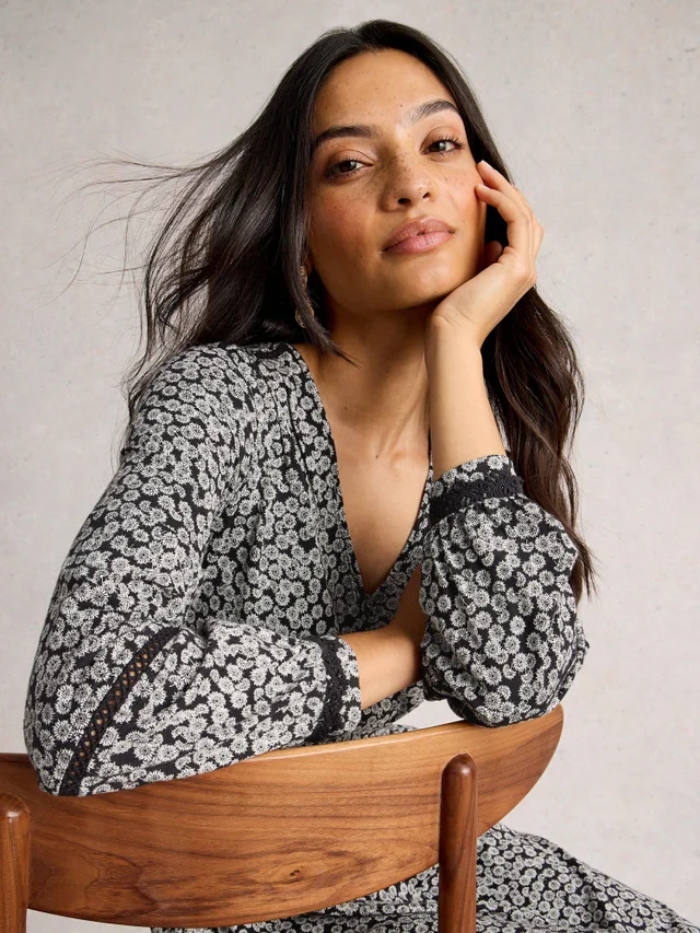 Jerseykleid Megan mit Spitzenbesatz