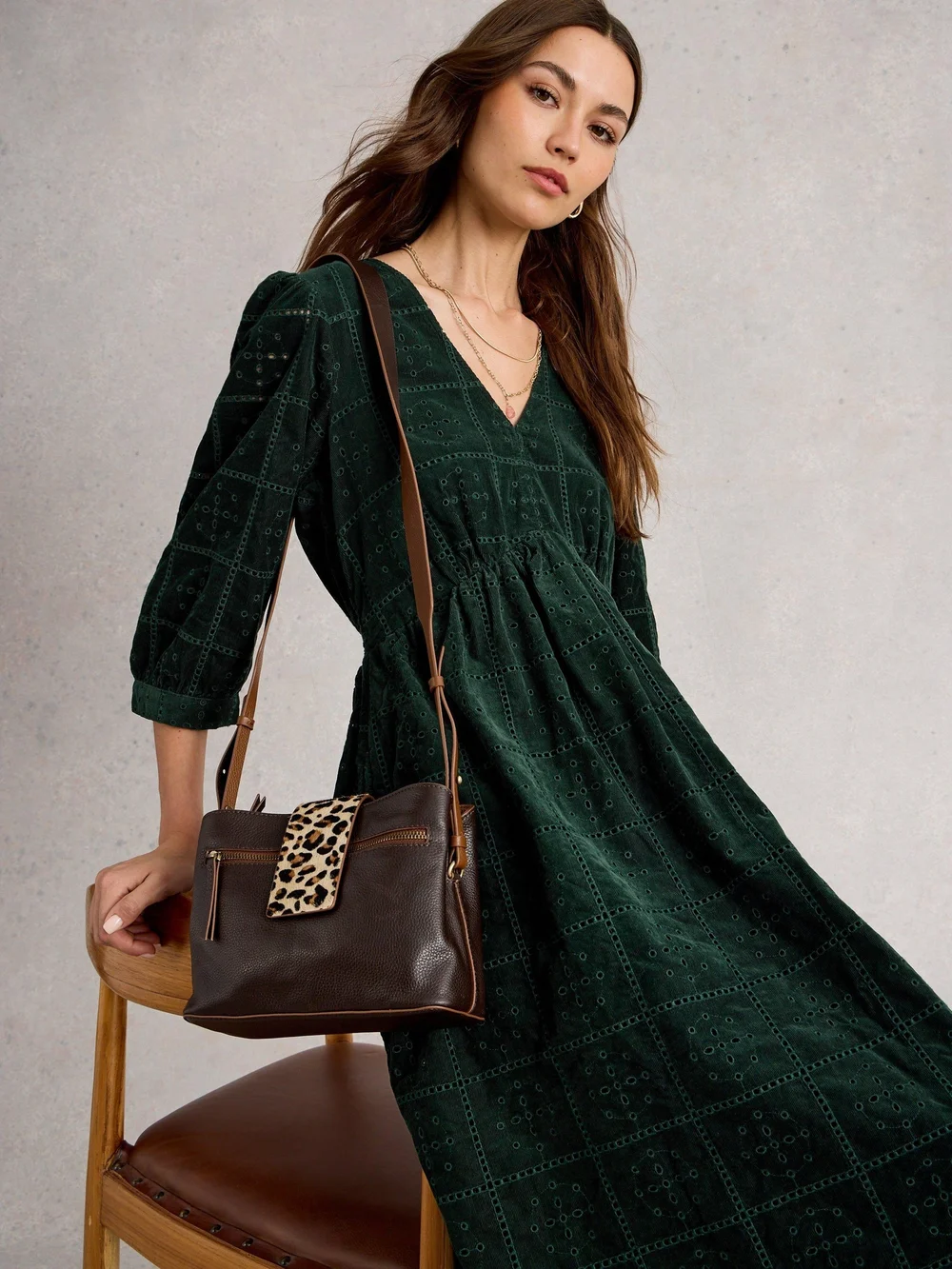 Besticktes Kordkleid Lucy - Dk Green - 34/R Bild 1
