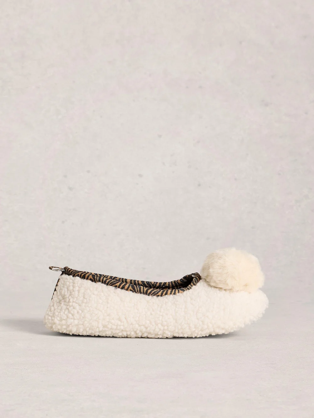 Ballerina-Hausschuhe mit Bommel - Pale Ivory - S Bild 1
