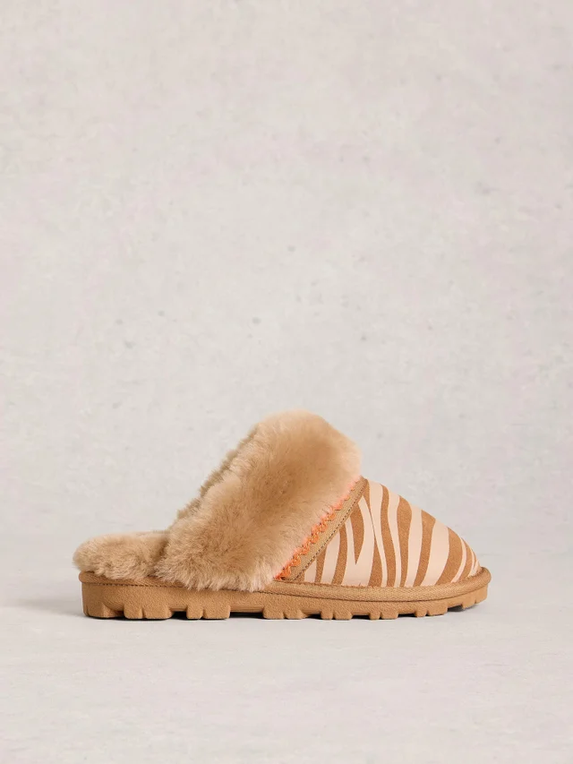 Pantoletten mit Lammwolle & Zebra-Print