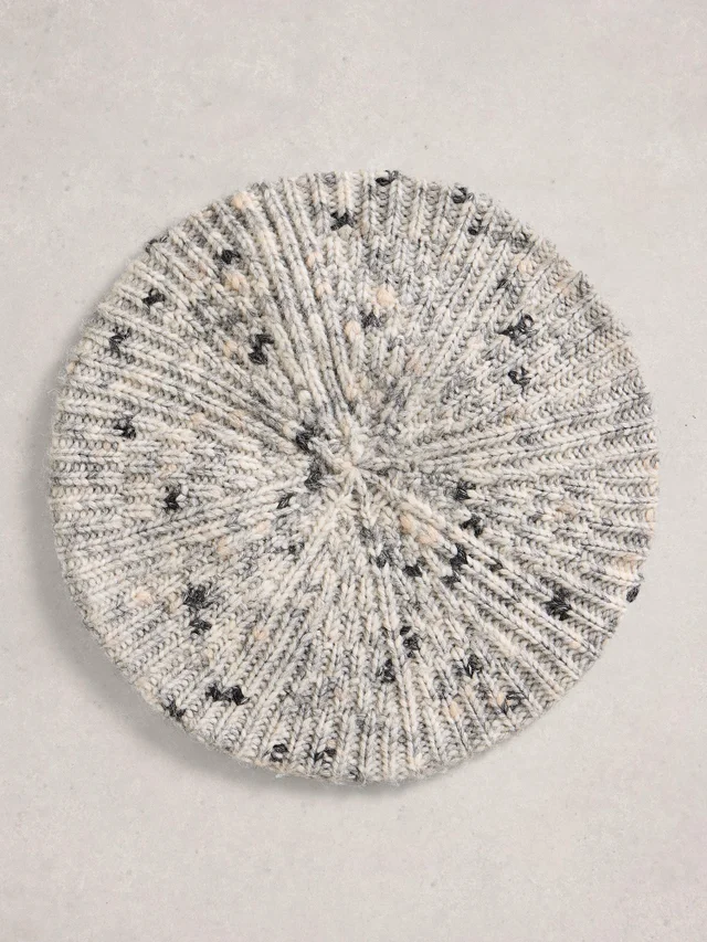 Gestrickte Baskenmütze Spacedye