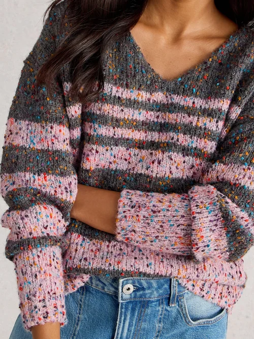 Gestreifter Pullover mit V-Ausschnitt - Grey Mlt - 46 Bild 3
