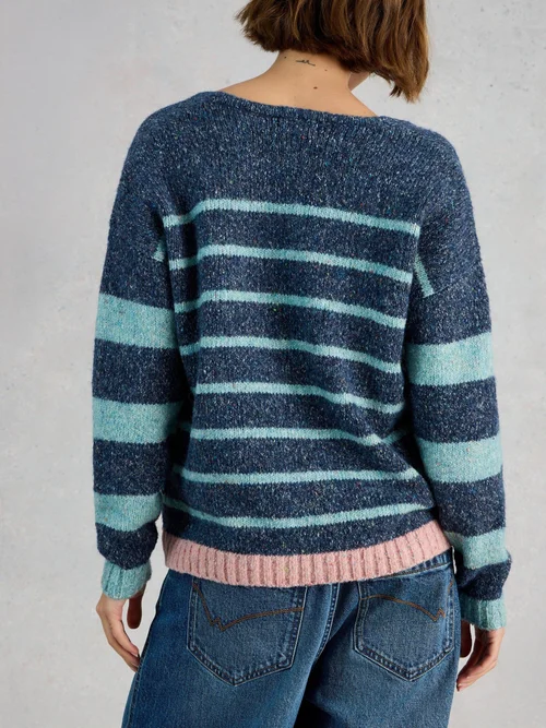 Gestreifter Pullover Tamara mit V-Ausschnitt - Blue Mlt - 50 Bild 4