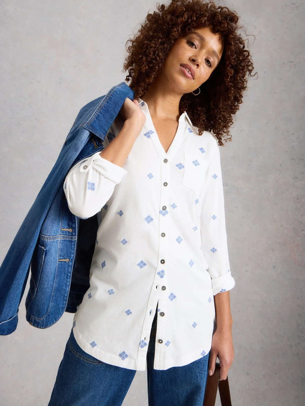 Lange bestickte Bluse Annie - White Mlt - 48 Bild 1