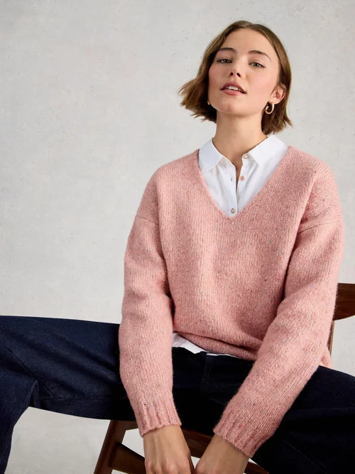 Pullover Tamara mit V-Ausschnitt - Mid Pink - 52 Bild 3