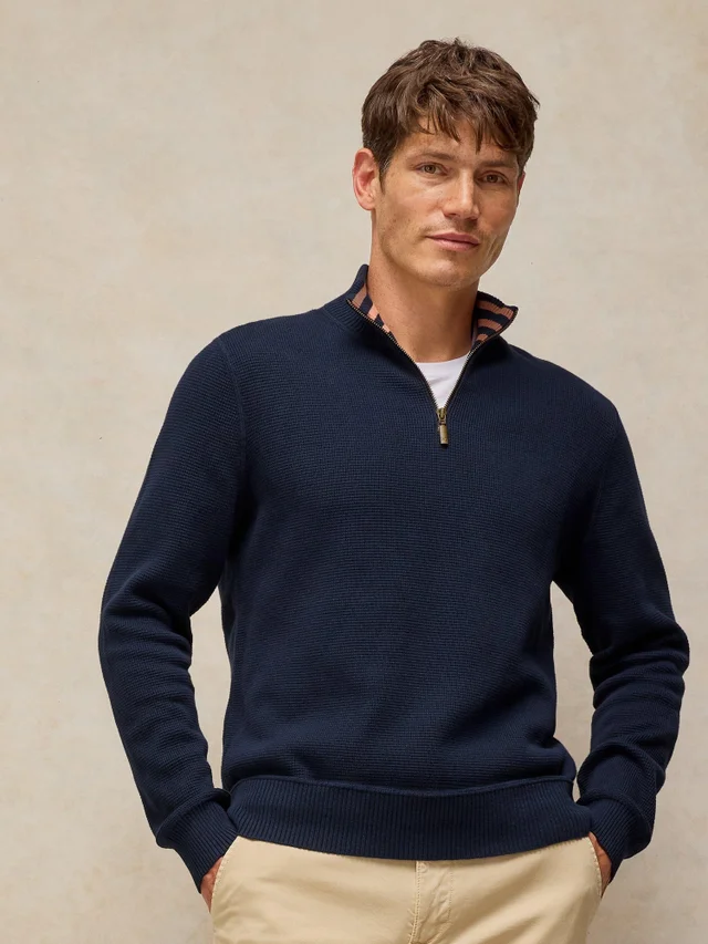 Pullover Attadale mit Trichterkragen