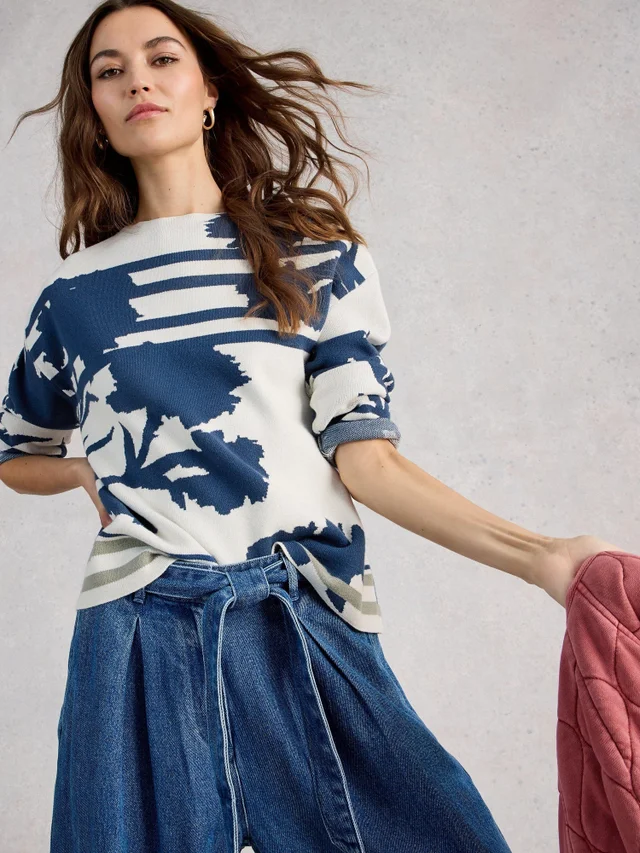 Floraler Pullover Fabia