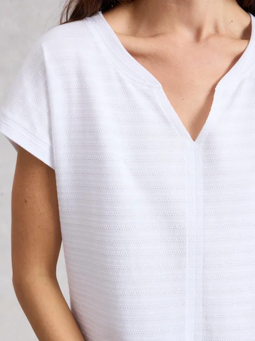 T-Shirt Nelly mit Keilausschnitt - Bril White - 52 Bild 3