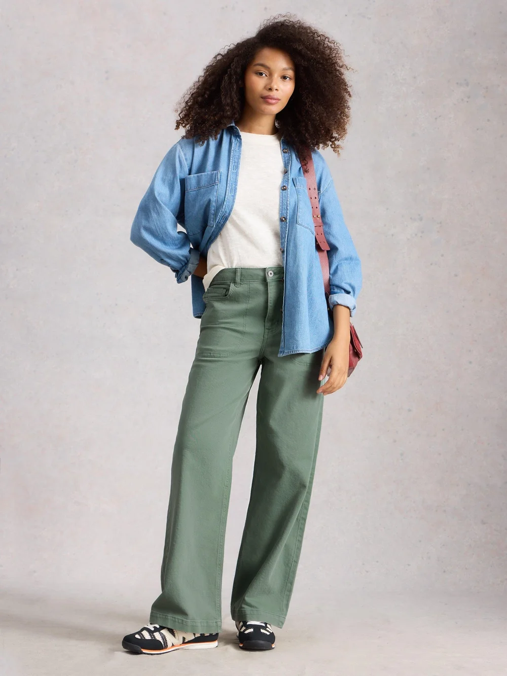Jeans Tia mit weitem Bein - Mid Green - 52/R Bild 1