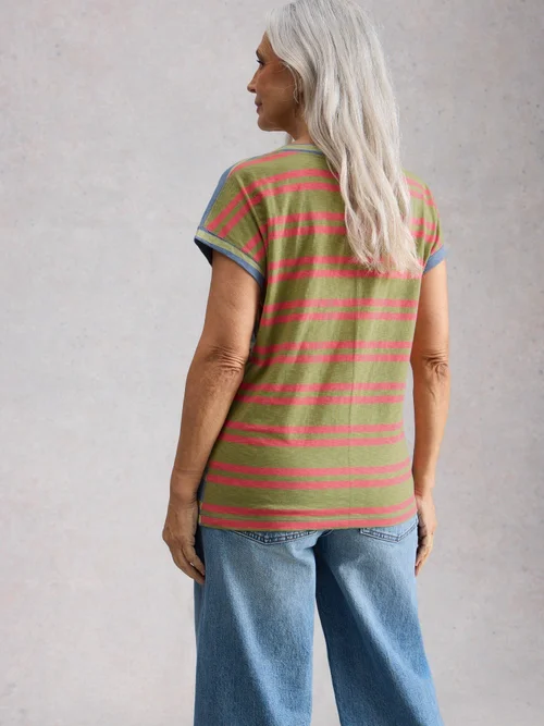 T-Shirt Nelly mit Keilausschnitt - Blue Mlt - 52 Bild 4