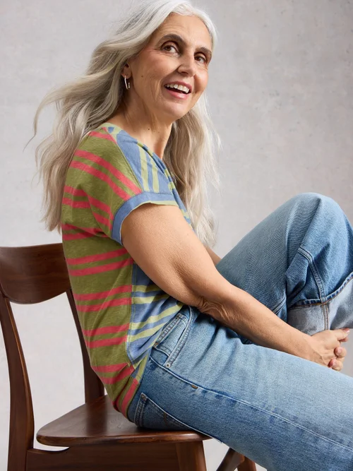 T-Shirt Nelly mit Keilausschnitt - Blue Mlt - 52 Bild 2