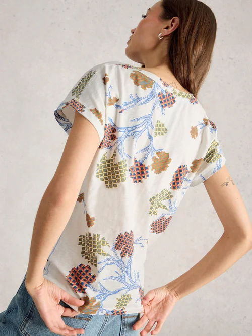 T-Shirt Nelly mit Keilausschnitt - Ivory Pr - 52 Bild 4