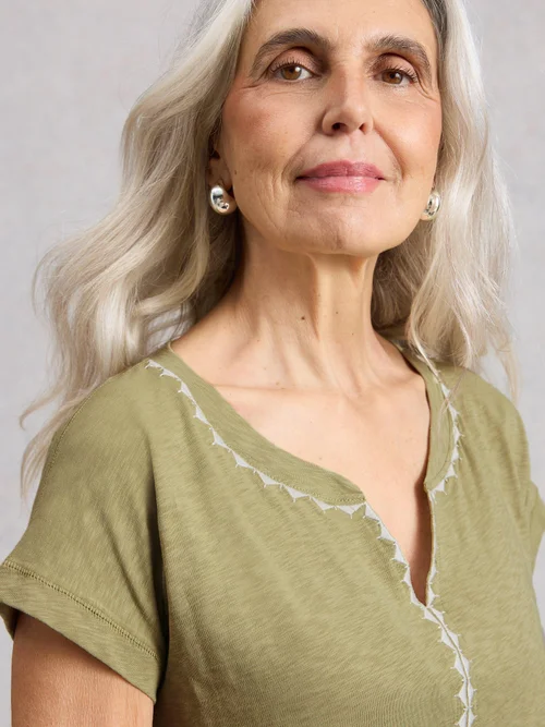 Besticktes T-Shirt Nelly - Green Mlt - 50 Bild 1