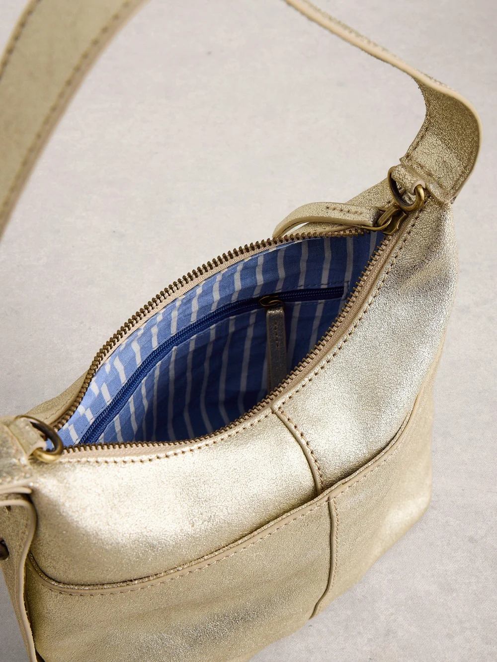 Mini-Umhängetasche Sophia aus Leder Bild 1