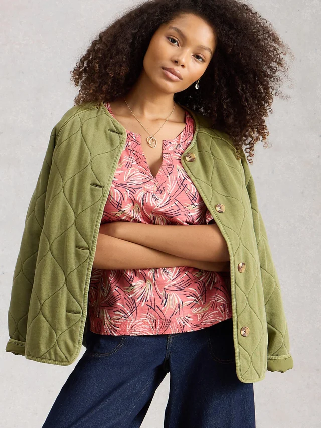 T-Shirt Weaver mit Keilausschnitt