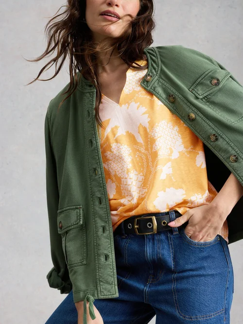 T-Shirt Nelly mit Keilausschnitt - Yellow Pr - 52 Bild 3