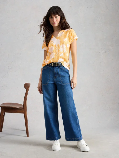 T-Shirt Nelly mit Keilausschnitt - Yellow Pr - 52 Bild 2