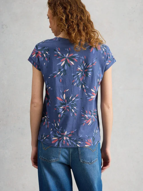 T-Shirt Nelly mit Keilausschnitt - Navy Multi - 52 Bild 4