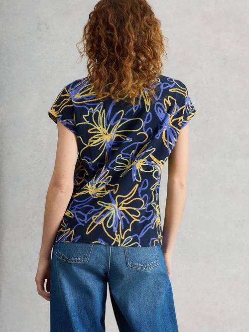 T-Shirt Nelly mit Keilausschnitt - Navy Pr - 52 Bild 4
