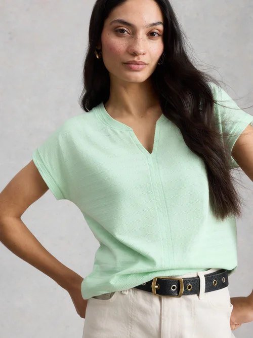 T-Shirt Nelly mit Keilausschnitt - Lgt Green - 46 Bild 3
