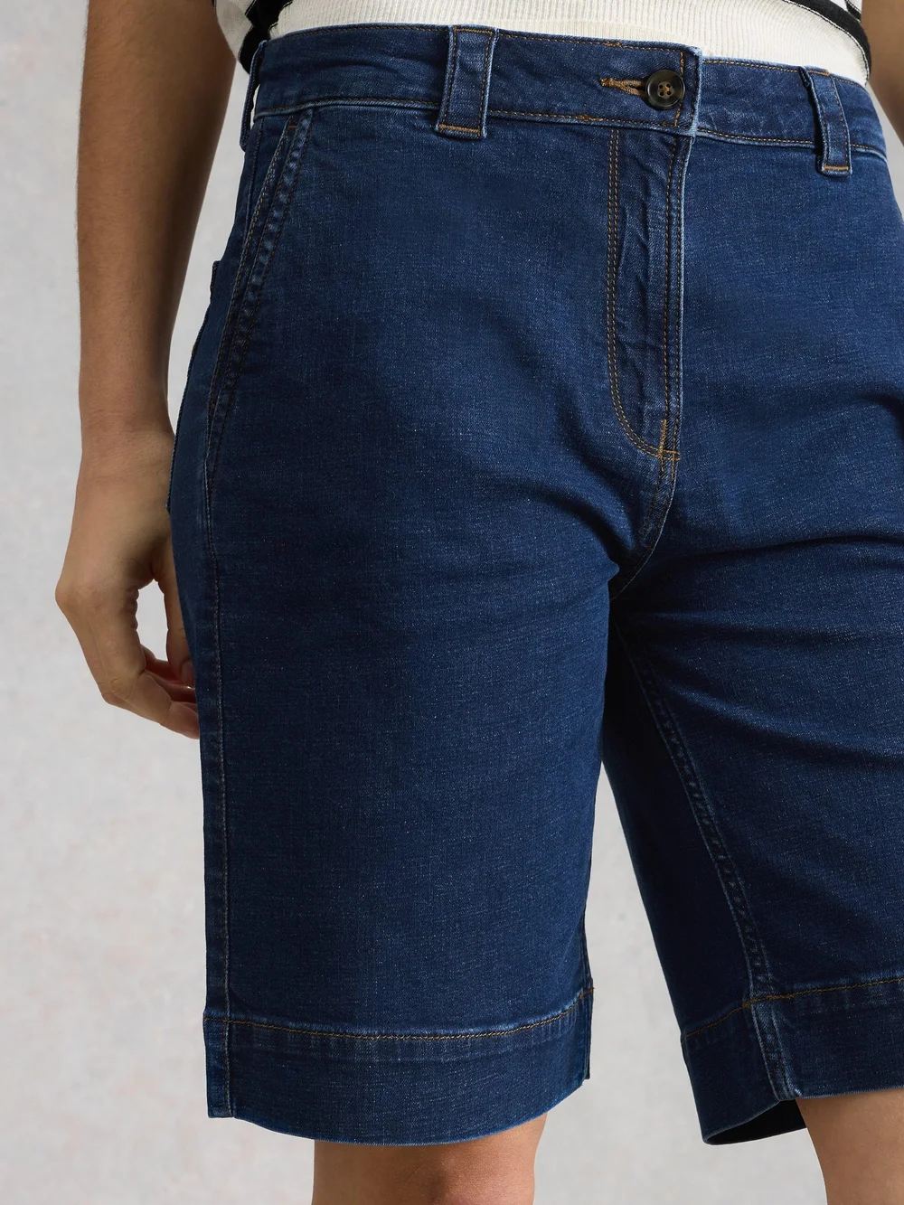Jeansshorts Heidi - Mid Denim - 50/R Bild 1
