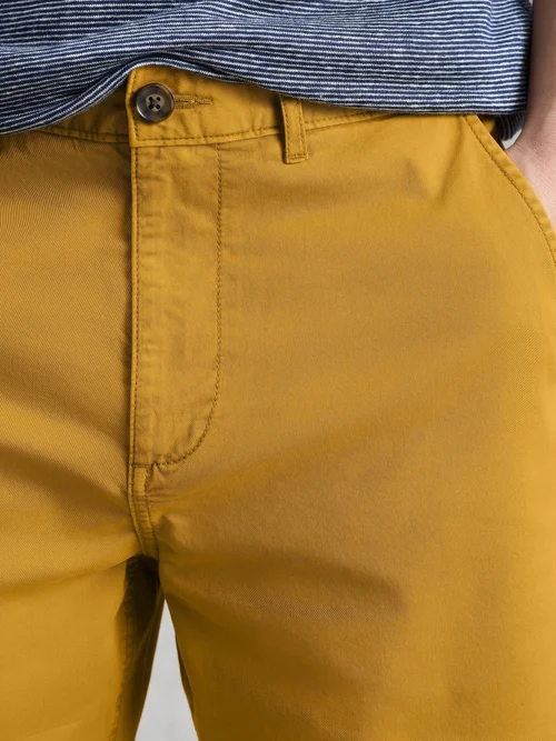 Chinoshorts Sutton aus Bio-Baumwolle - Dp Yellow - 38/R Bild 3