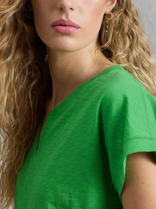 T-Shirt Nelly mit Keilausschnitt - Brt Green - 50 Bild 3