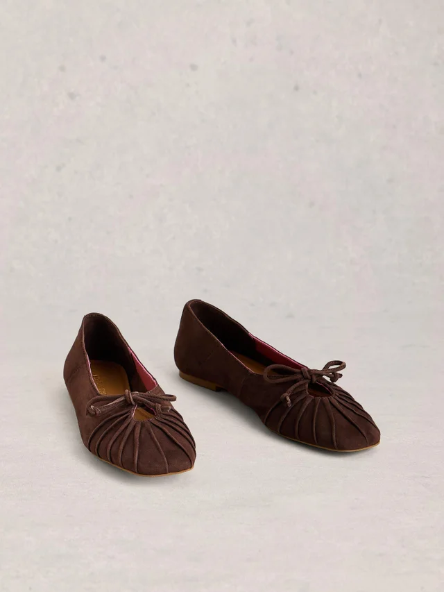 Ballerinas mit Schleife