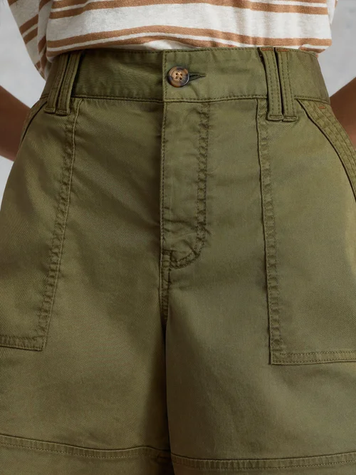 Shorts Gabby - Khaki Grn - 52/R Bild 3