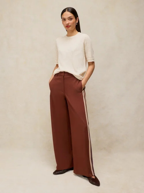 Kenna Hose mit Seitenstreifen - Dk Brown - 48/R Bild 1