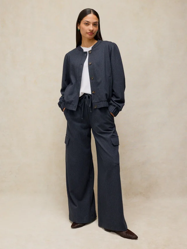Gestreifte Hose Teagan mit weitem Bein