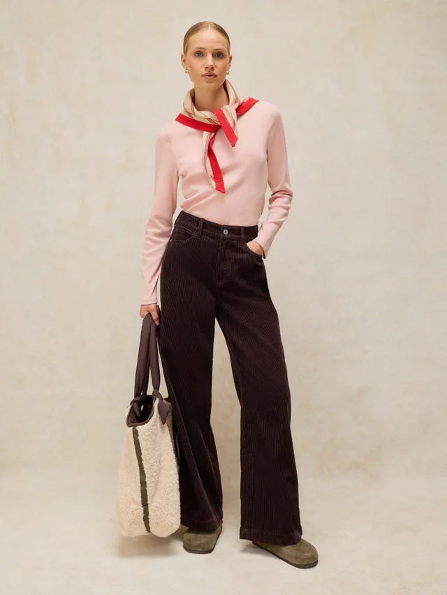 Kordhose Ayla mit weitem Bein