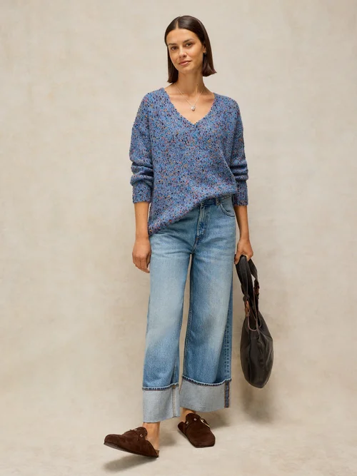 Pullover mit V-Ausschnitt - Mid Blue - 48 Bild 2