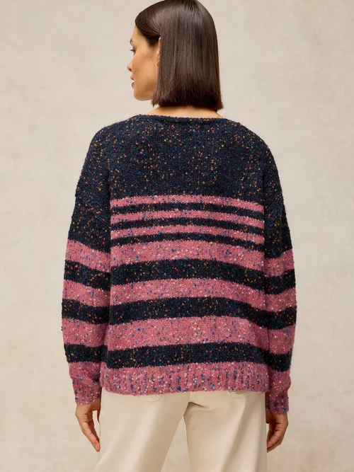 Gestreifter Pullover mit V-Ausschnitt - Navy Multi - 50 Bild 4