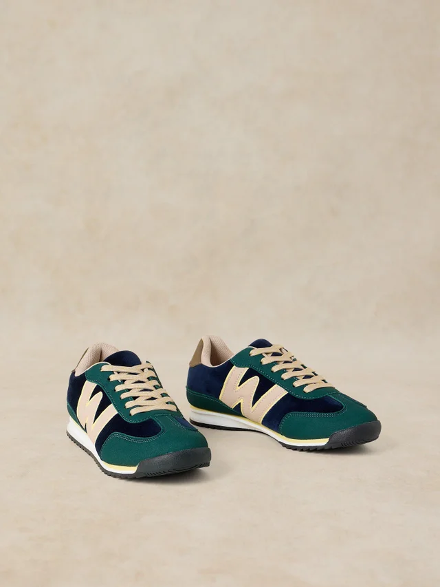 Sneaker Lucy
