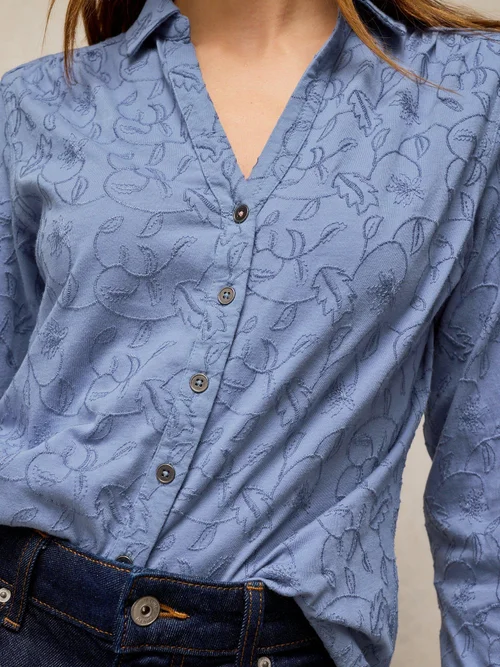Bluse Annie mit Stickerei - Mid Blue - 52 Bild 3