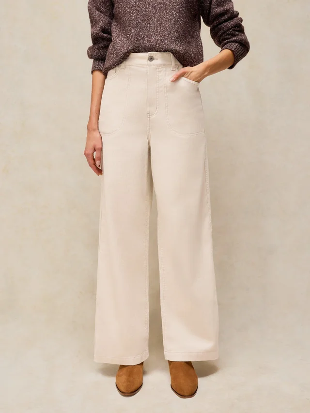Kordhose Tia mit weitem Bein